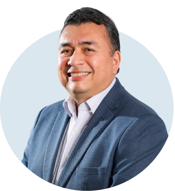 Socio Jos&eacute; &Aacute;lvarez